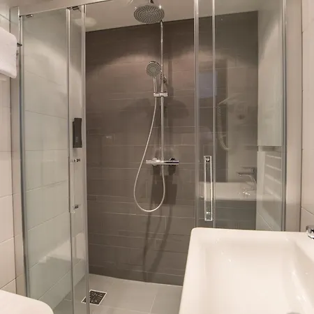 Cornelisz Hotel 3*