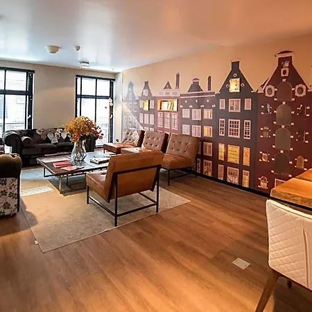 Cornelisz Hotel